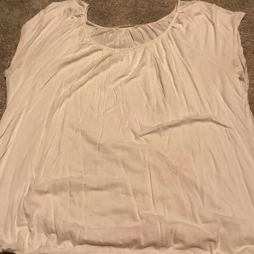 Cream short sleeve T-shirt